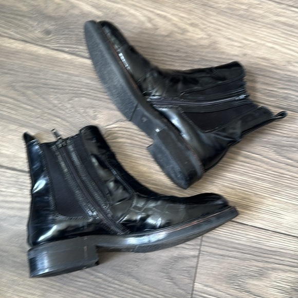 Black Jeffery Campbell crocodile embossed leather boots size 8 - Picture 5 of 13